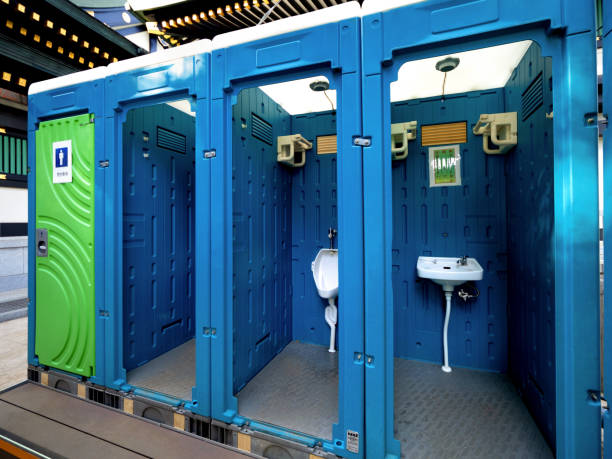 Best Luxury portable toilet rental  in Linden, MI